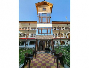 Hotel Junaid, Srinagar